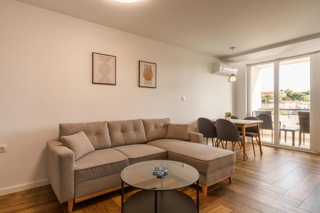 פלובדיב South Panoramic Apartment In The Art District Of Kapana מראה חיצוני תמונה